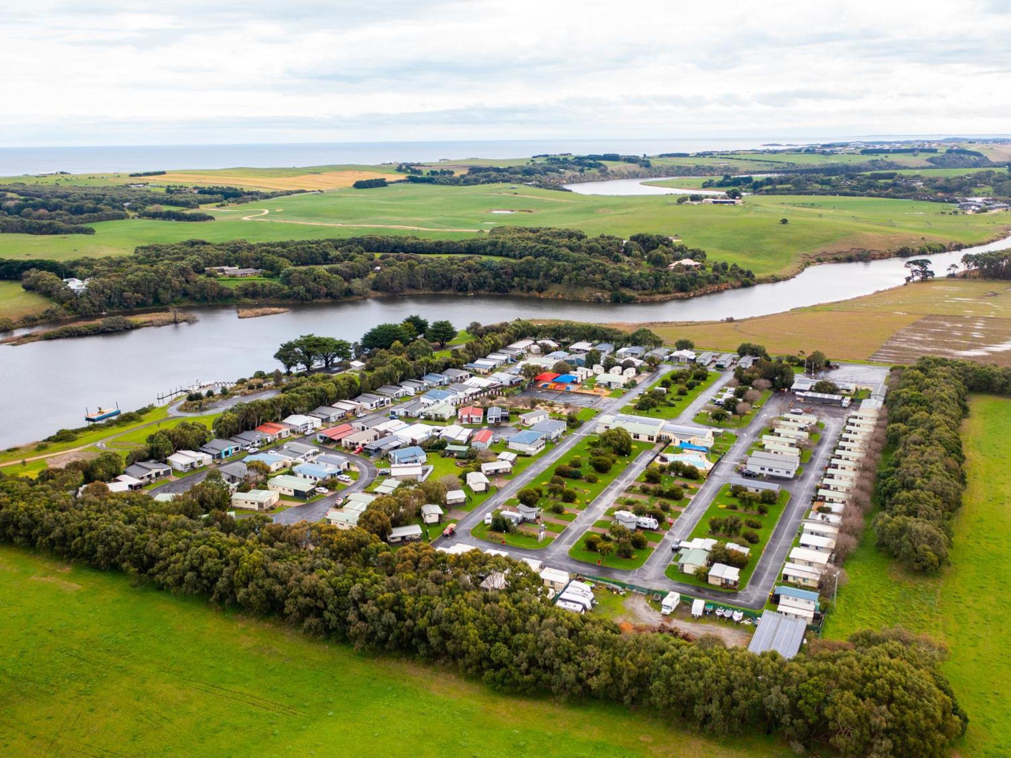 Nrma Warrnambool Riverside Holiday Park Exterior photo