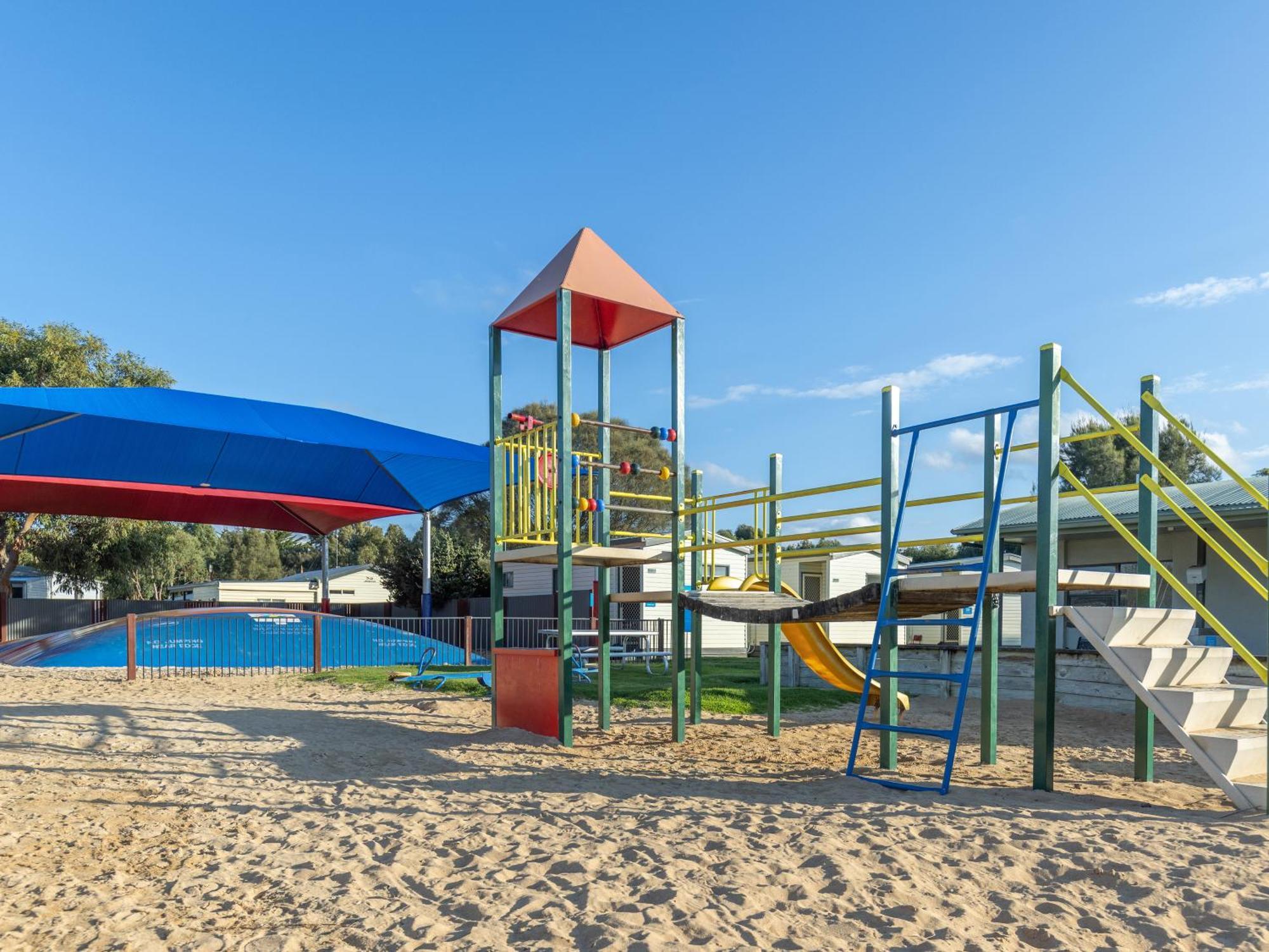 Nrma Warrnambool Riverside Holiday Park Exterior photo