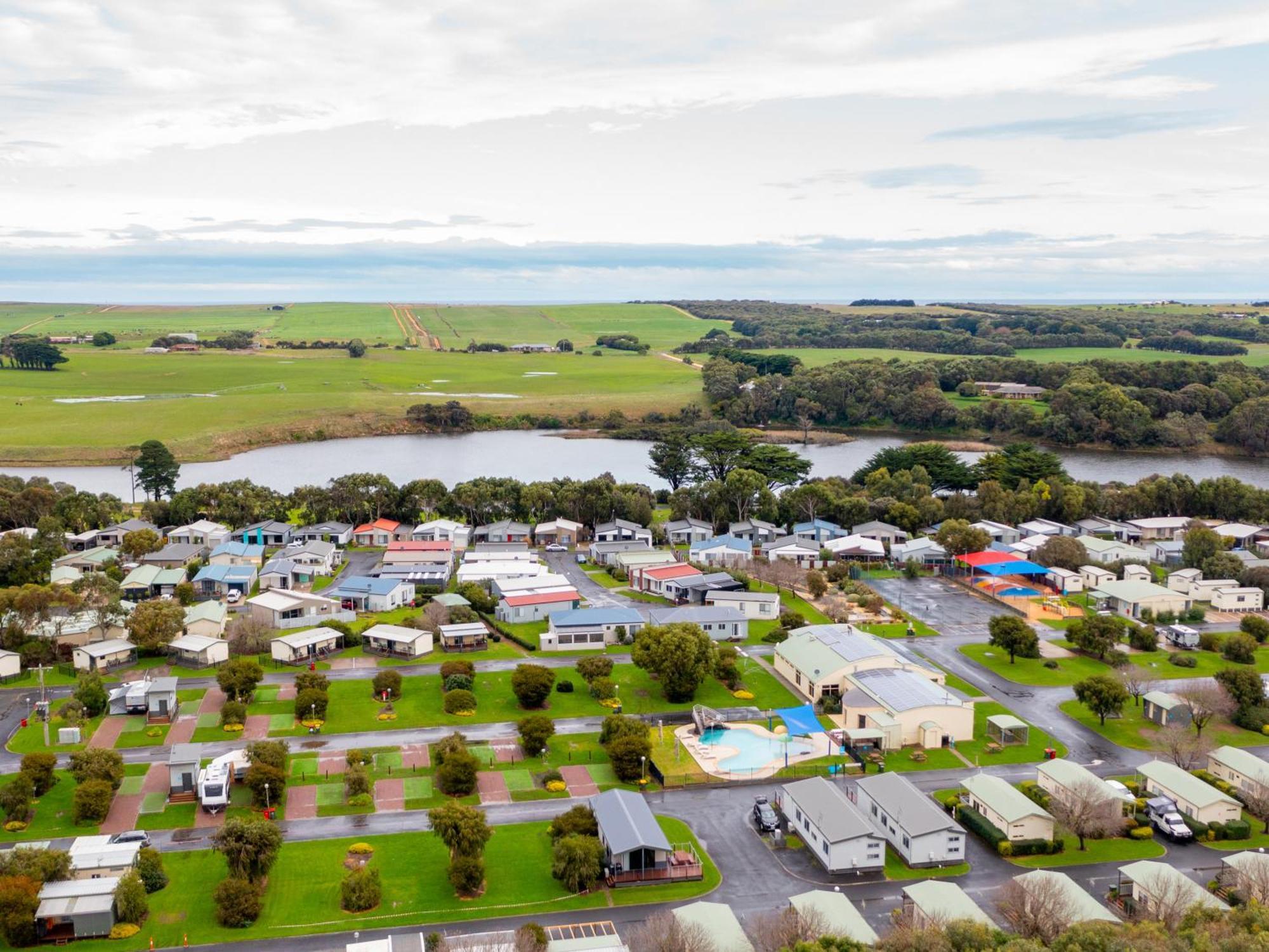 Nrma Warrnambool Riverside Holiday Park Exterior photo