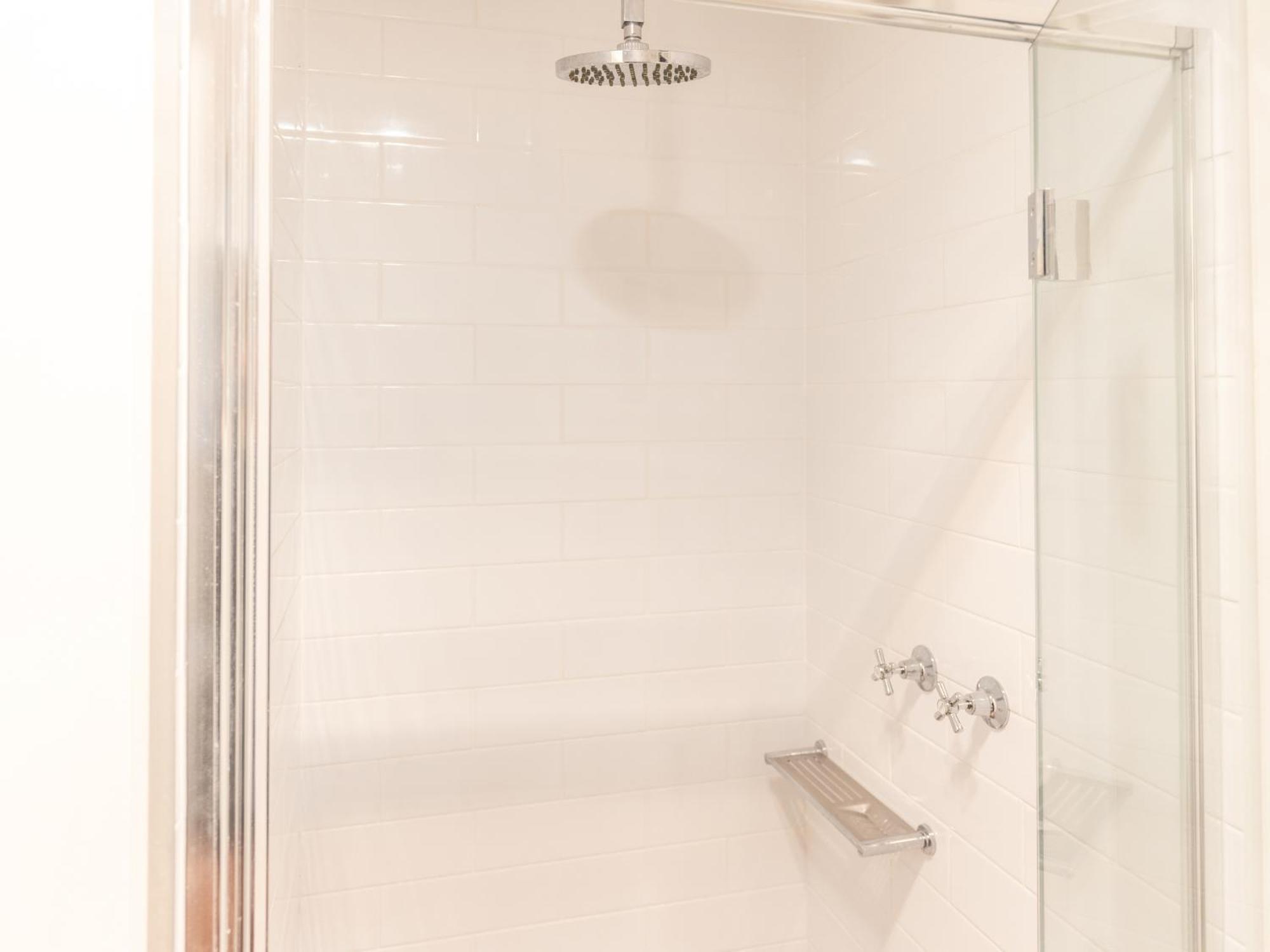 Nrma Warrnambool Riverside Holiday Park Room photo