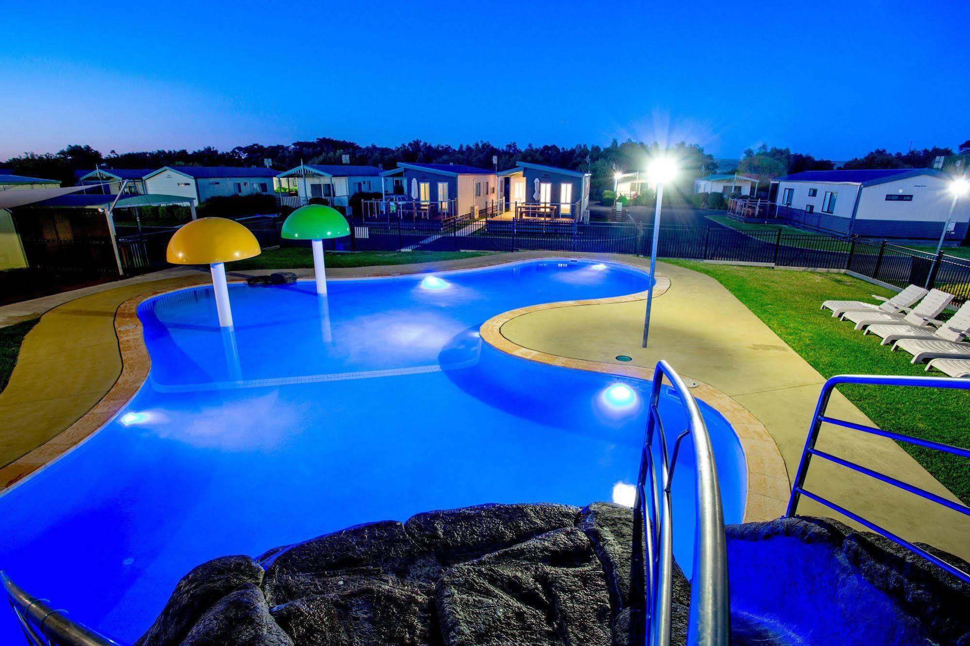 Nrma Warrnambool Riverside Holiday Park Exterior photo